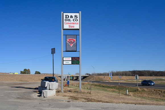 Road-190- I70 at KS156-D & S Oil Co