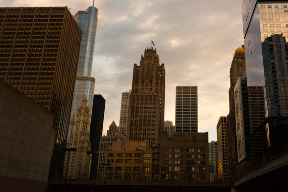 Chicago December 2015, Downtown near the river looking west